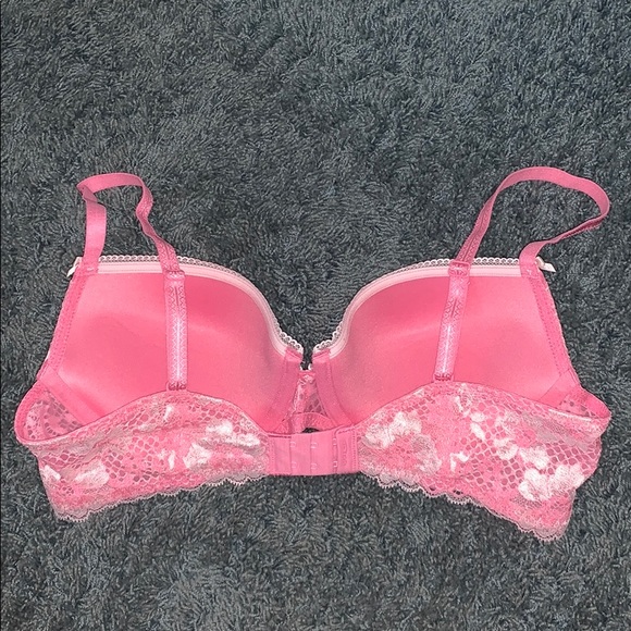 BRAND NEW PUSH UP BRA - Picture 3 of 4